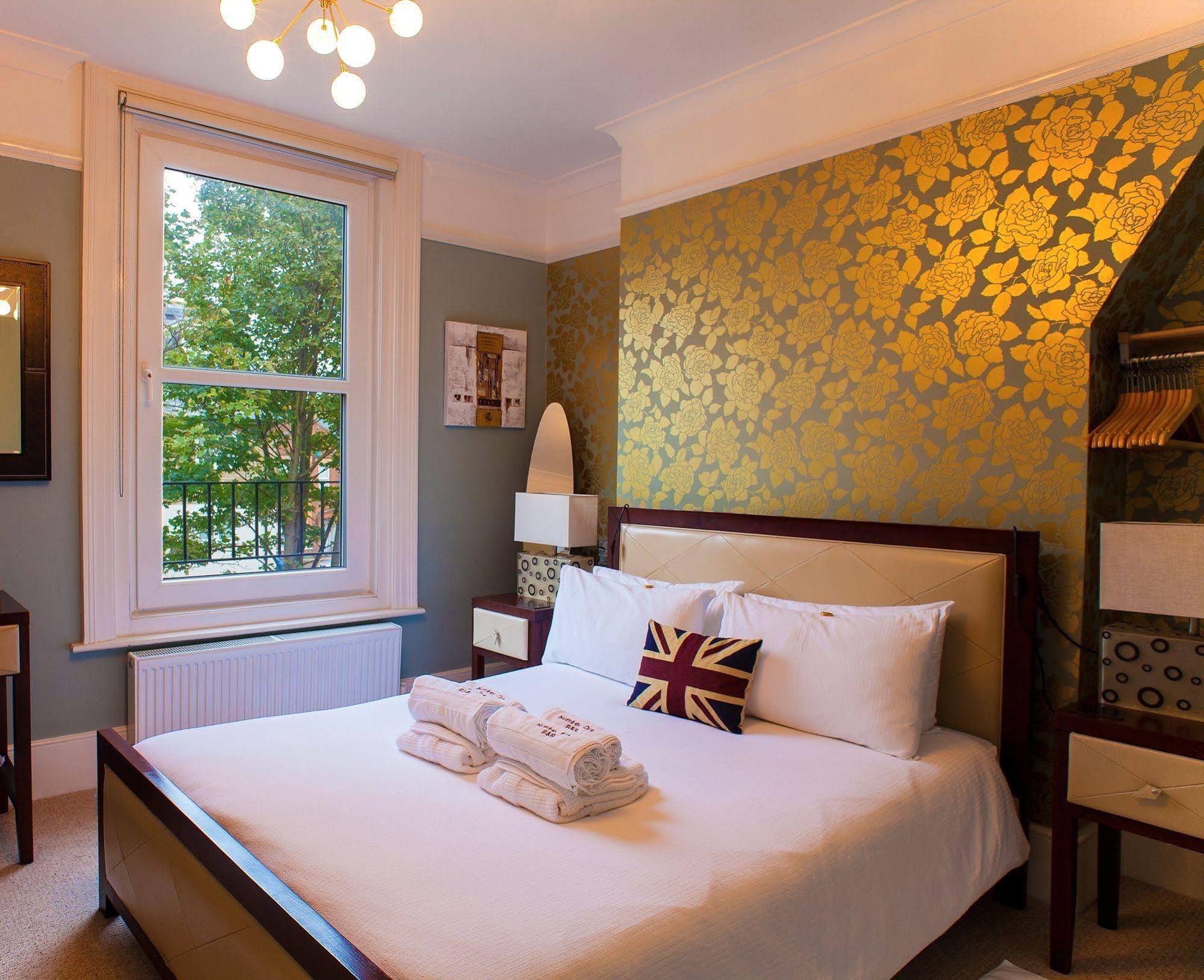 Number One B&B Deal Luaran gambar
